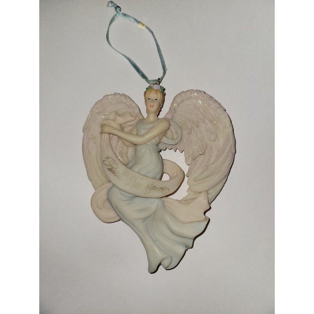 Roman Inc 1998 Ceraphim Angel Peace On Earth Christmas Ornament  EUC